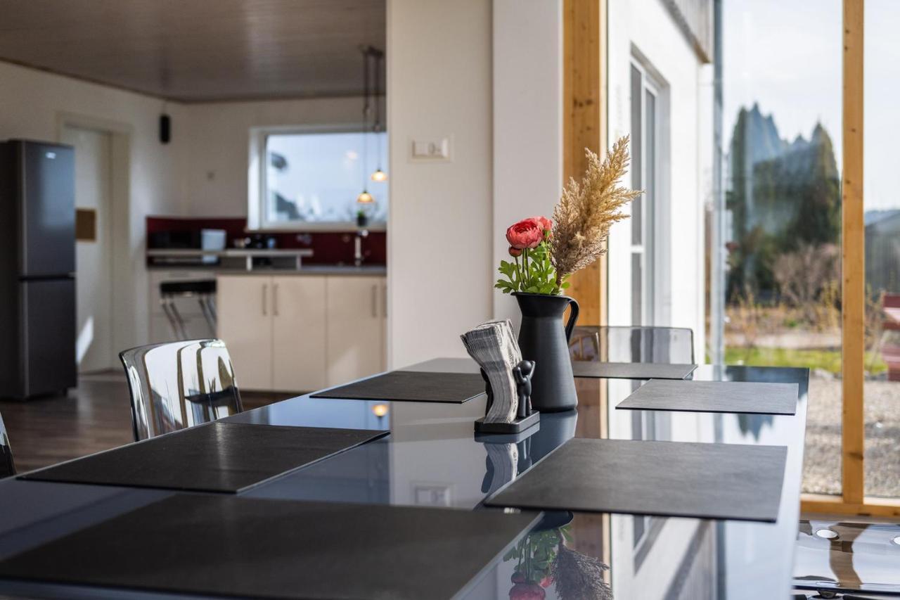Ruhige Ferienwohnung Mit Panoramablick Ingoldingen エクステリア 写真